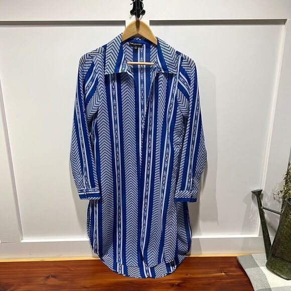 Geometrical long flowy kimono blouse, size medium - Picture 1 of 4